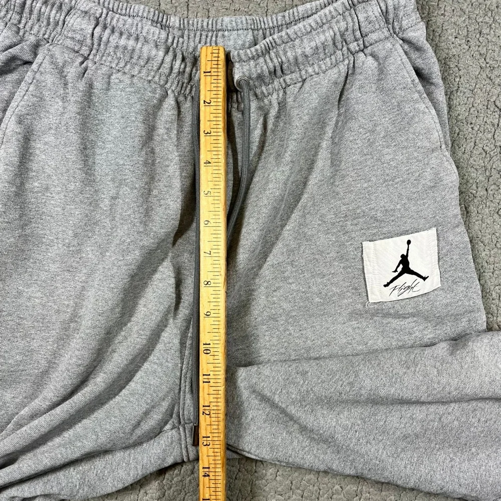 Jordan Essentials Mens Flight Fleece Pants Grey Joggers DQ7468-091 Size L